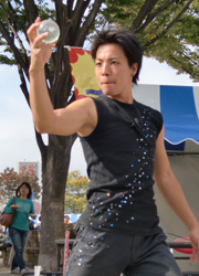 Juggler Laby