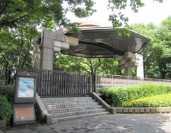 野外ステージの写真