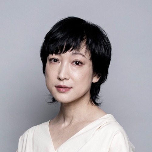 緒川たまきさんの写真（大）