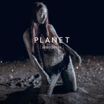 ダミアン・ジャレ×名和晃平『Planet[wanderer]』　KV