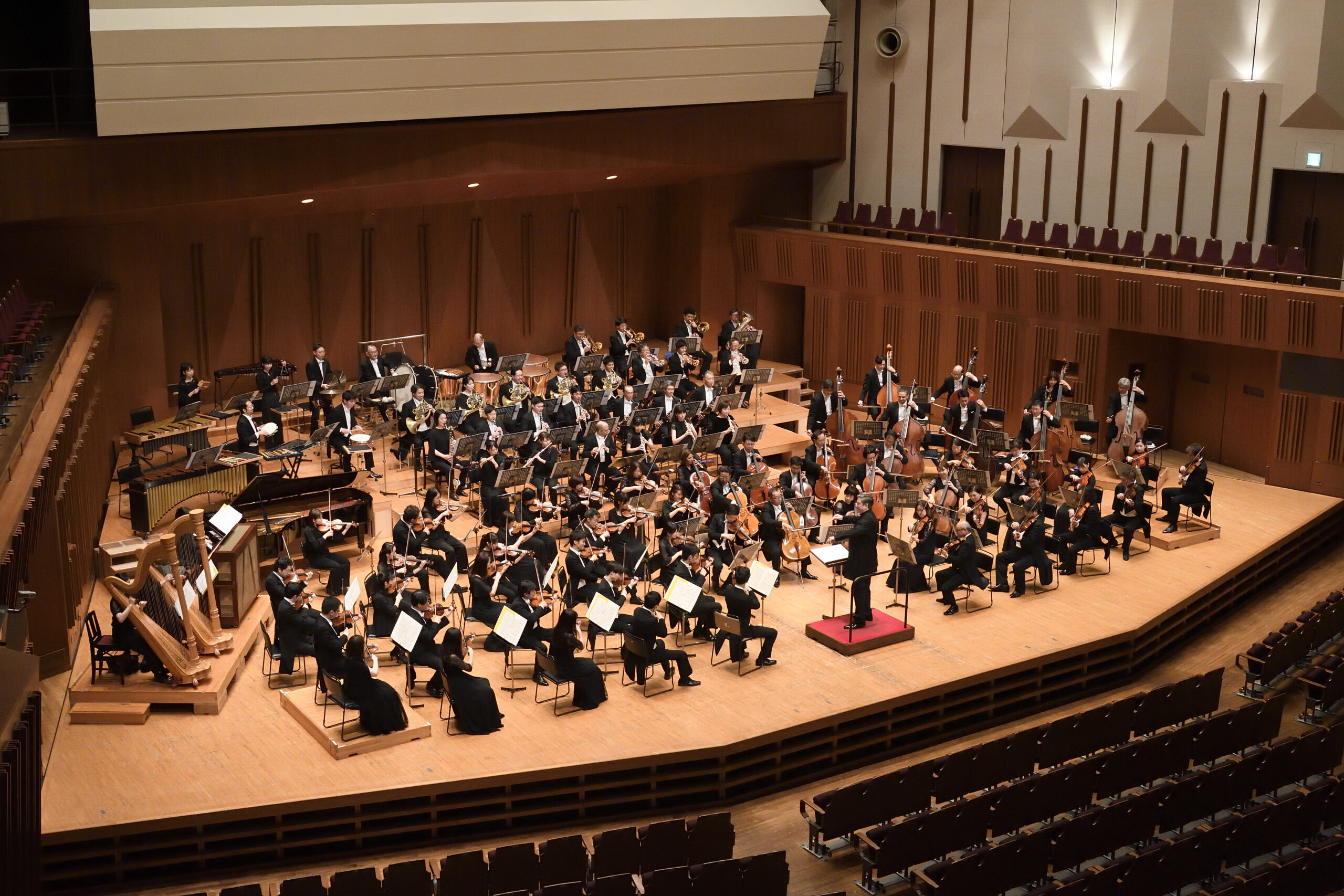 読売日本交響楽団の写真 /Photograph of Yomiuri Nippon Koukyou Gakuden