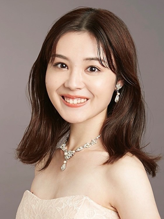 神原愛可さんの写真/Photograph of Ms. Kambara Aika